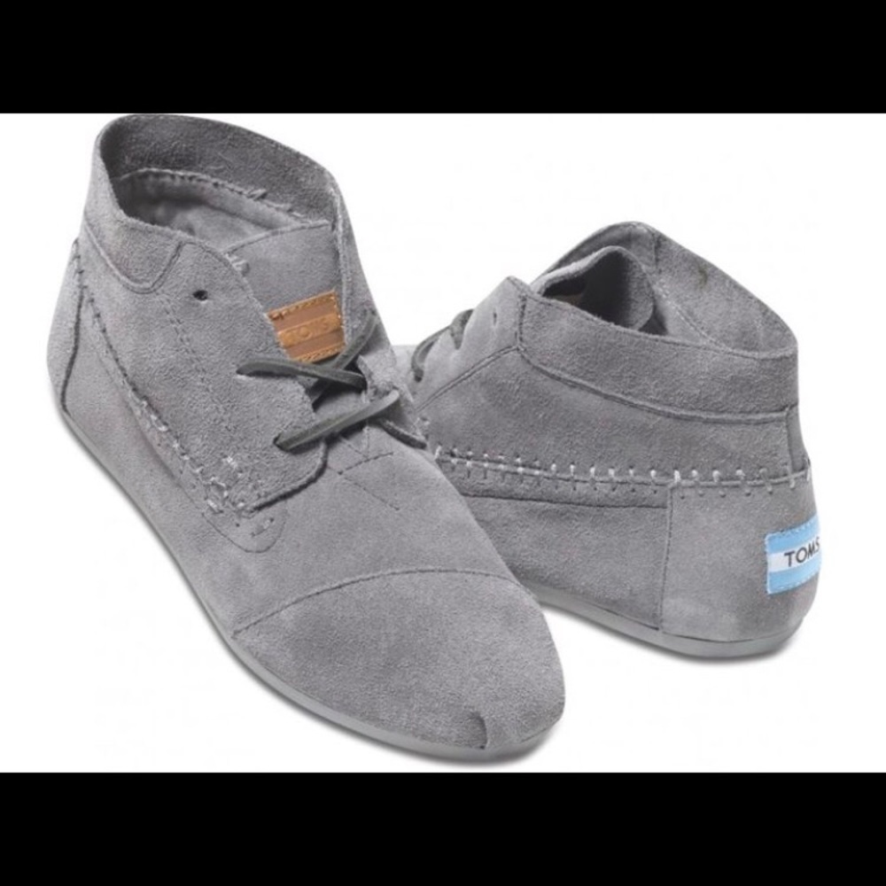 TOMs gray suede booties